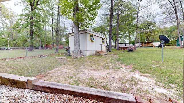 150 David St, Jefferson, TX 75657 - view of yard featuring entry steps