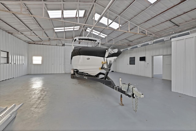 2113 Dicey Rd, Weatherford, TX 76085 - garage featuring metal wall