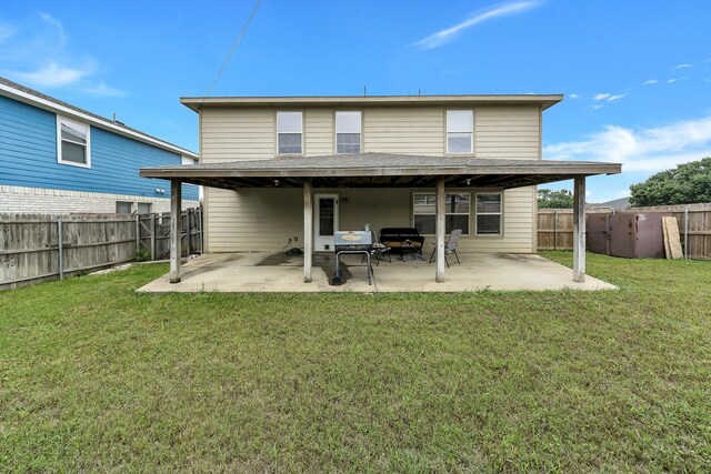 6021 Lucas Ct, Fort Worth, TX 76119 - rear view of property with a patio