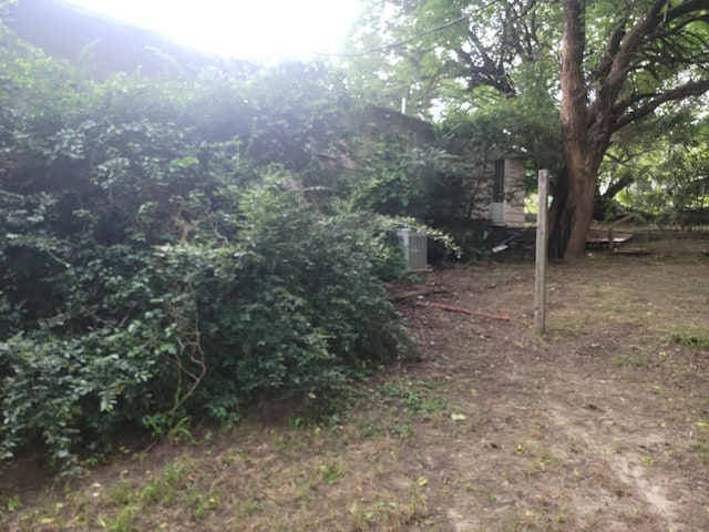 4601 County Road 3416, Lone Oak, TX 75453 - view of yard