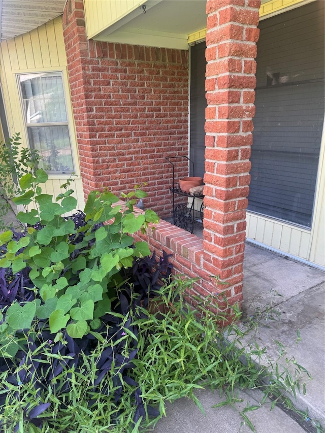 1614 Savage Dr, Mesquite, TX 75149 - exterior view of brick siding
