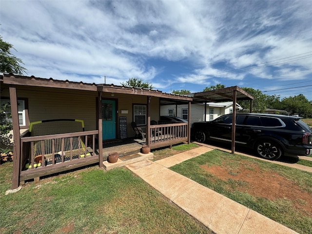 1206 S Crockett Dr, Abilene, TX 79605 - view of front facade with a front yard