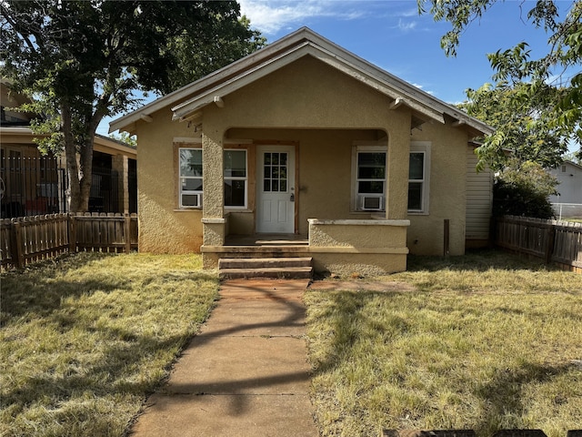 2958 Russell Ave, Abilene, TX 79605 - bungalow-style home with stucco siding