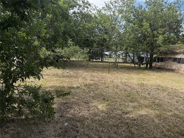 2958 Russell Ave, Abilene, TX 79605 - view of yard