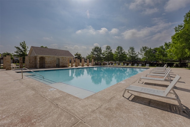 3125 Layla Creek Dr, Little Elm, TX 75068 - community pool with a patio area