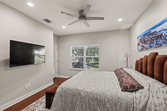 124 Robin Hood Way, Gun Barrel City, TX 75156 - bedroom with recessed lighting, ceiling fan, and baseboards