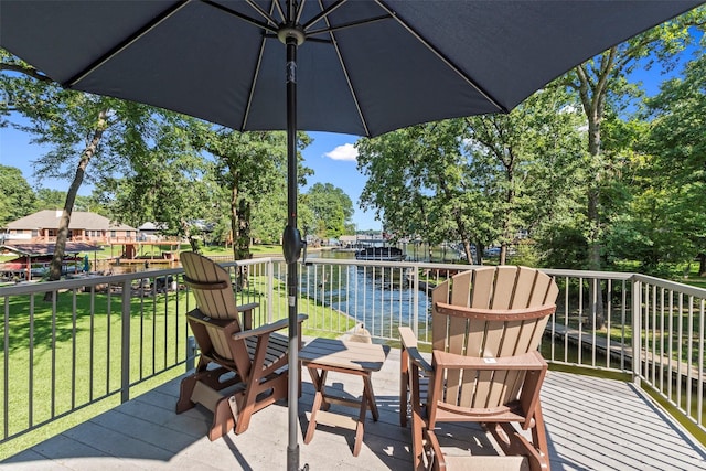 124 Robin Hood Way, Gun Barrel City, TX 75156 - wooden deck with a lawn
