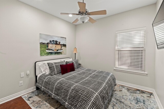 124 Robin Hood Way, Gun Barrel City, TX 75156 - bedroom featuring baseboards and a ceiling fan