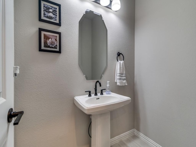 2201 Mountain Creek Ct, Wylie, TX 75098 - bathroom with baseboards