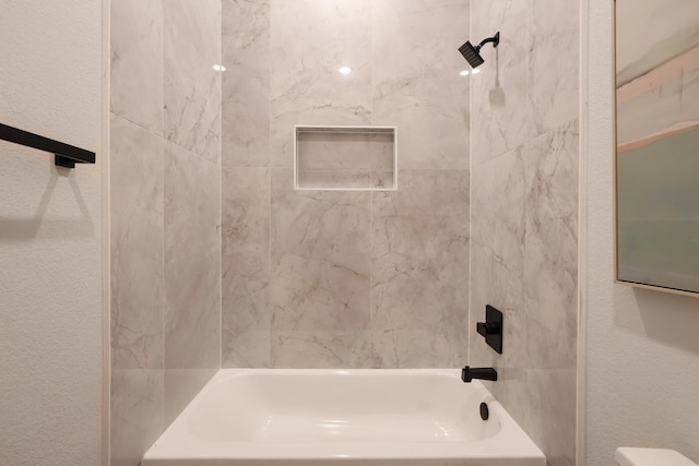 2836 Ave L, Fort Worth, TX 76105 - full bath with shower / bath combination