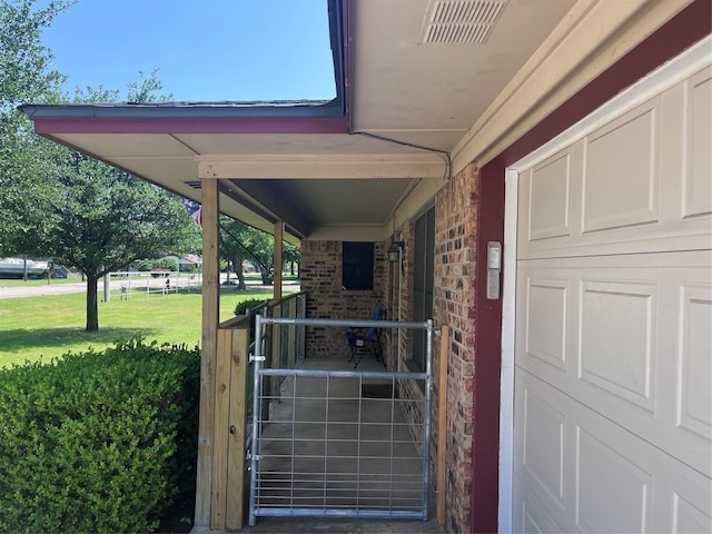 609 S 3rd St, Sanger, TX 76266 - exterior view of brick siding