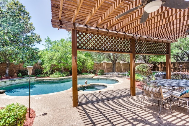 8017 Stonehill Dr, Plano, TX 75025 - view of swimming pool featuring a fenced backyard, a pergola, ceiling fan, and a pool with connected hot tub