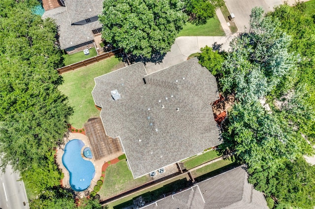 8017 Stonehill Dr, Plano, TX 75025 - drone / aerial view of a pool