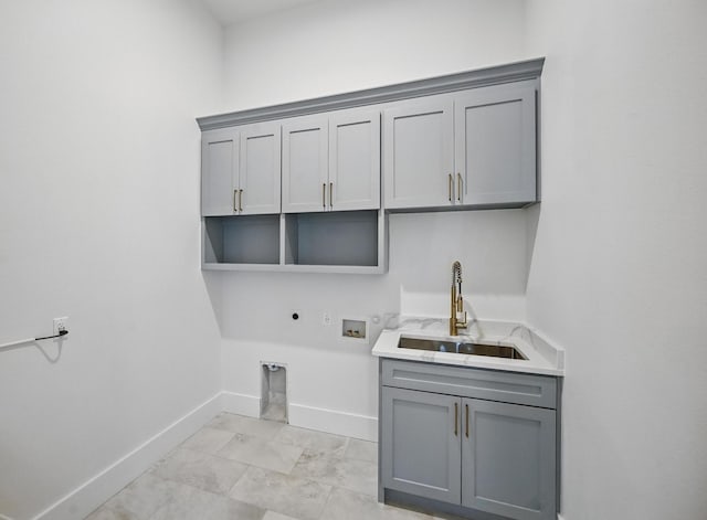 1224 S Pine St, Grapevine, TX 76051 - laundry room featuring washer hookup, cabinet space, hookup for an electric dryer, baseboards, and gas dryer hookup