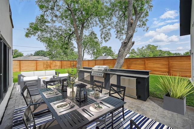 1224 S Pine St, Grapevine, TX 76051 - fenced backyard featuring an outdoor living space and a patio