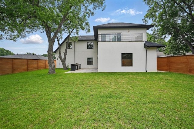 1224 S Pine St, Grapevine, TX 76051 - rear view of house with stucco siding, a patio area, and a balcony