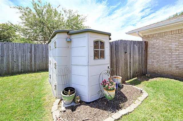2112 Columbia Dr, Richardson, TX 75081 - view of shed