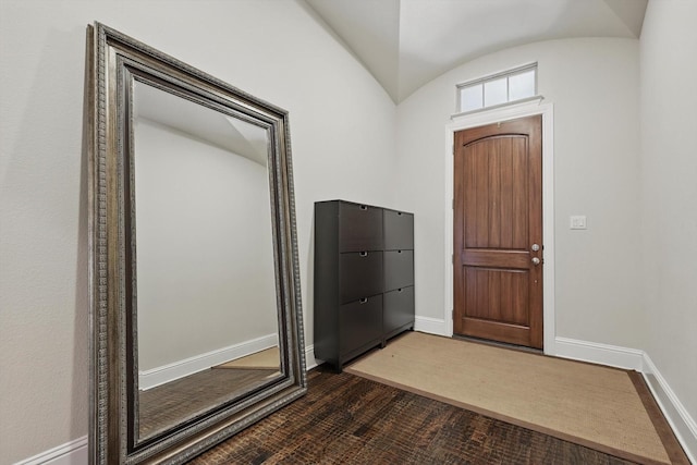 2812 Cedar Elm Dr, Carrollton, TX 75010 - entryway featuring vaulted ceiling and baseboards