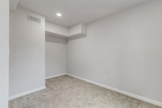 3321 NW 31st St, Fort Worth, TX 76106 - finished below grade area featuring carpet flooring, baseboards, and recessed lighting