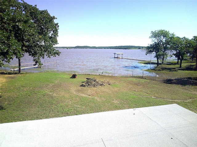 999 Roberts Cut Off Rd, Bowie, TX 76230 - view of yard featuring a water view