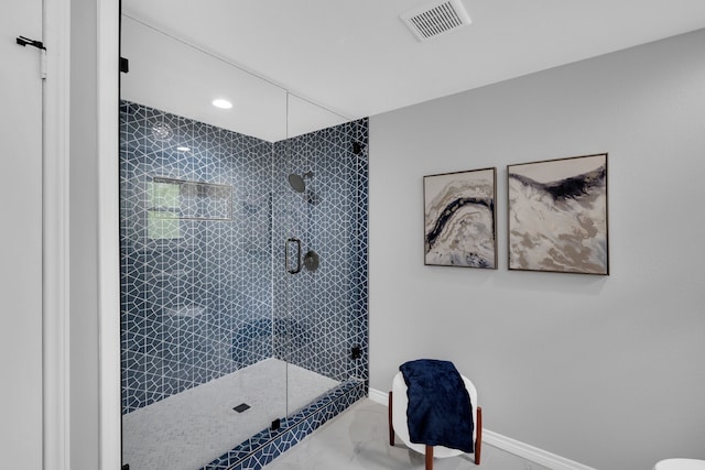 1015 S Lowrance Rd, Pecan Hill, TX 75154 - bathroom featuring tiled shower, baseboards, marble finish floors, and recessed lighting