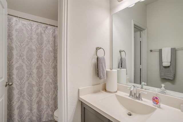 7200 Paso Verde Dr, Fort Worth, TX 76131 - bathroom featuring vanity, toilet, and curtained shower