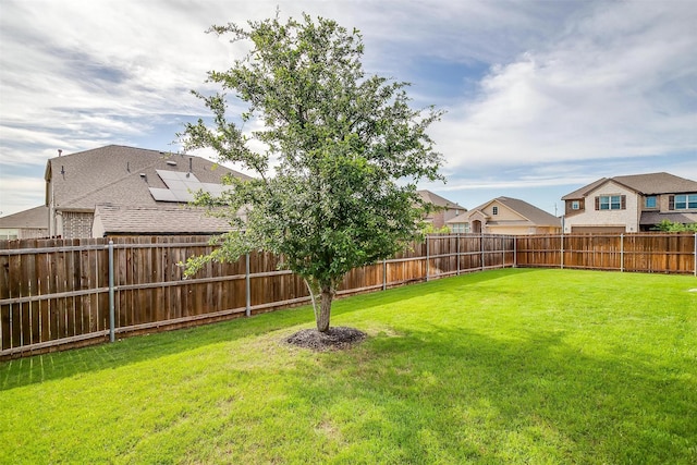 7200 Paso Verde Dr, Fort Worth, TX 76131 - view of yard with a residential view
