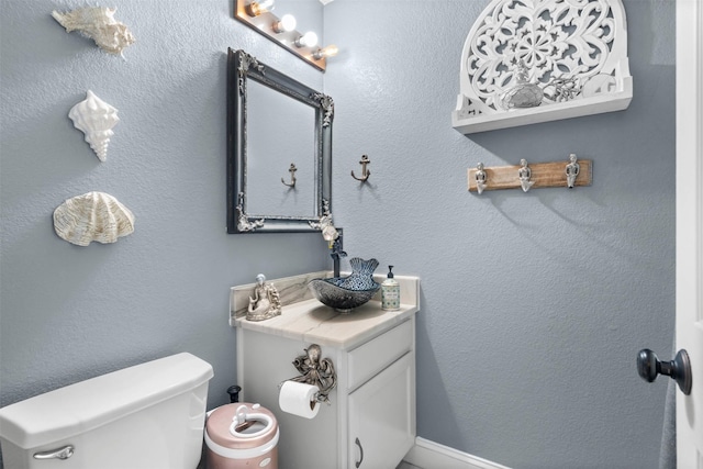 4679 Chasemoor Pl, Frisco, TX 75035 - bathroom with toilet and a sink