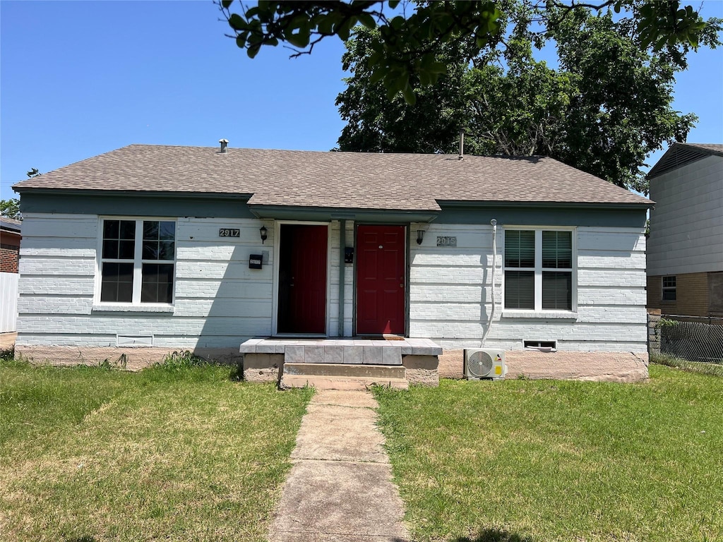 2915AND2917 Falls Dr, Dallas, TX 75211 - view of front of home featuring a cooling unit and roof with shingles