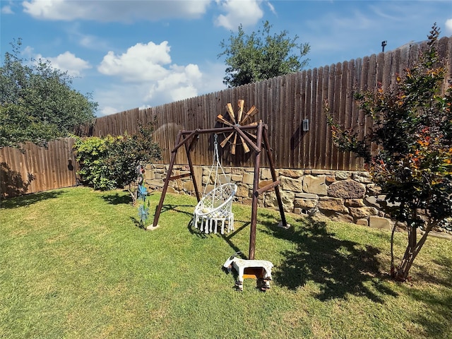 11013 Cobalt Dr, Aubrey, TX 76227 - view of yard