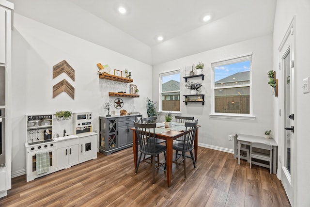 1224 Caprock Dr, Forney, TX 75126 - dining space featuring wood-type flooring, lofted ceiling, and recessed lighting
