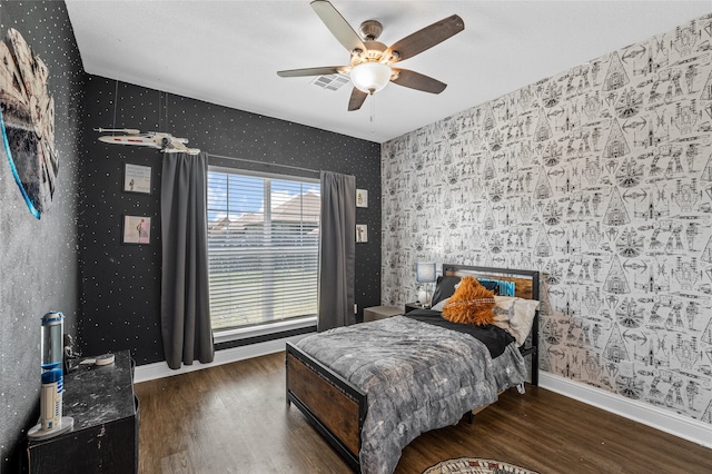 386 Cavitt Ct, Robinson, TX 76706 - bedroom with wallpapered walls, baseboards, wood finished floors, and ceiling fan