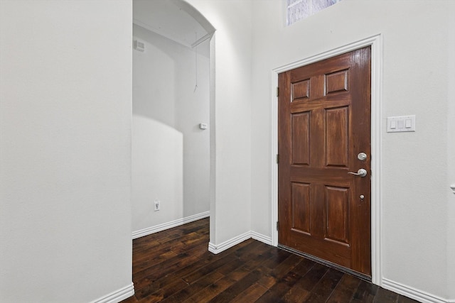 736 Kilbridge Ln, Coppell, TX 75019 - entrance foyer with dark wood-style floors and baseboards