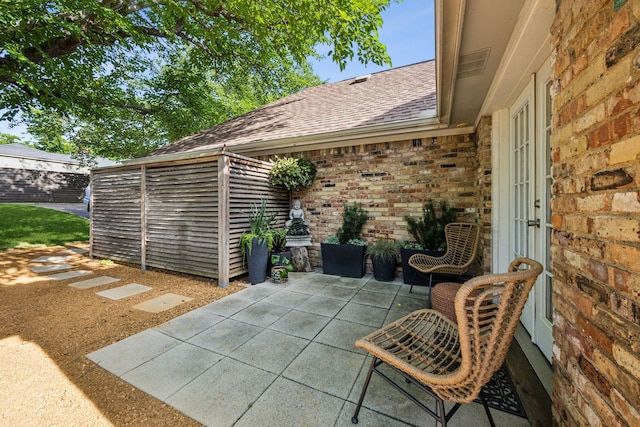 605 Cliffside Dr, Richardson, TX 75080 - view of patio / terrace