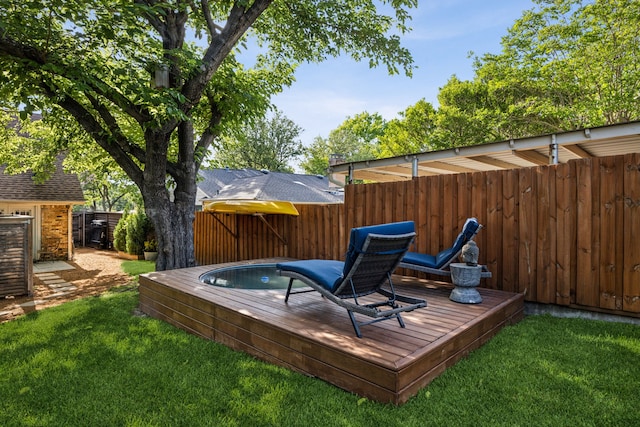 605 Cliffside Dr, Richardson, TX 75080 - wooden deck featuring an outdoor hot tub