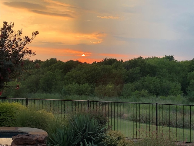 11667 Bent Creek Trl, Frisco, TX 75033 - view of yard