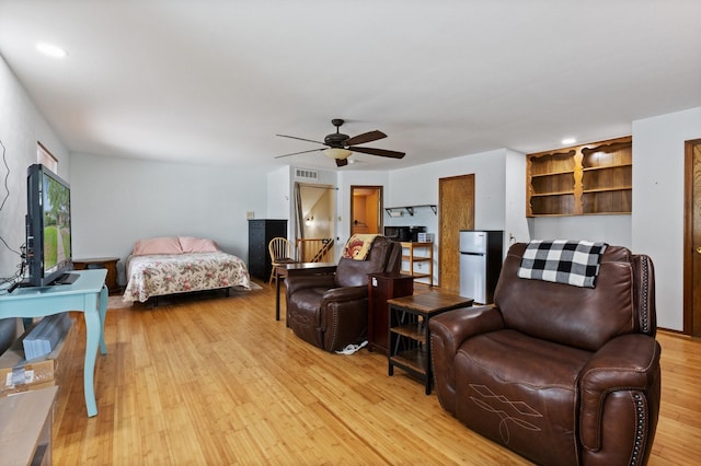 1720 Norwood Dr, Hurst, TX 76054 - living area with light wood-style floors, a ceiling fan, and recessed lighting