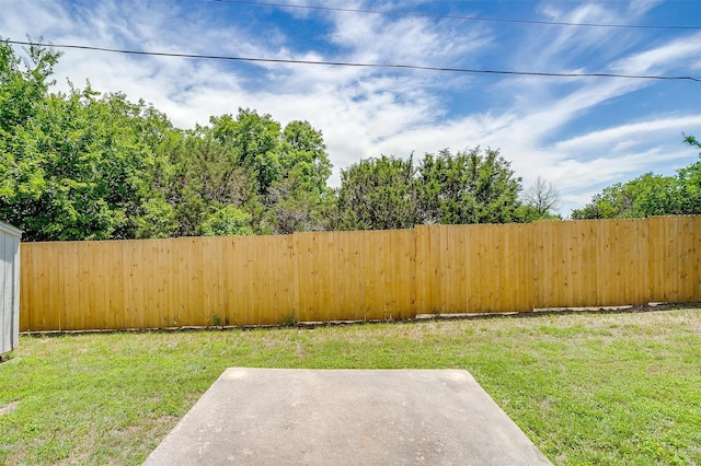 9805 Rockledge Rd, Fort Worth, TX 76108 - view of yard featuring a patio