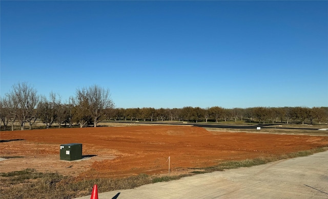 7023 Gulfstream Dr, Granbury, TX 76049