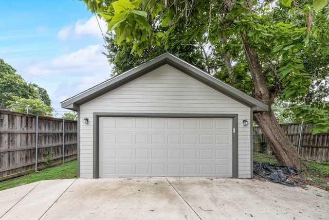 5836 Marquita Ave, Dallas, TX 75206 - view of detached garage