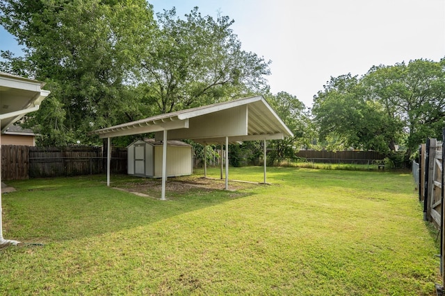 406 N Ruddell St, Denton, TX 76209 - view of yard with a detached carport