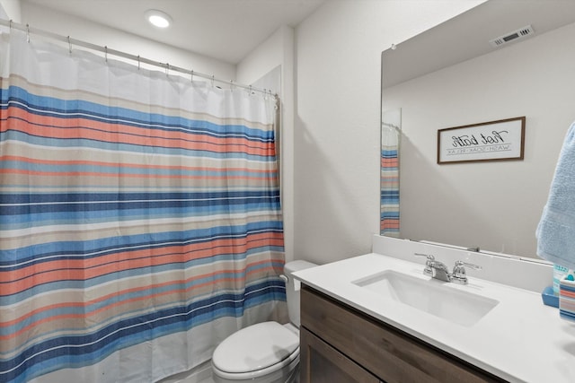 719 Dove Haven Way, Lavon, TX 75166 - full bath featuring toilet, vanity, and a shower with shower curtain