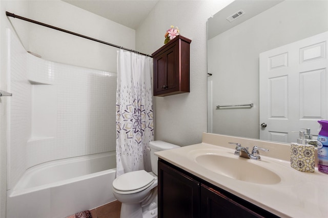 1816 Gayla Creek Dr, Little Elm, TX 75068 - full bath featuring vanity, toilet, and shower / tub combo with curtain
