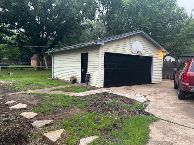 3624 Aurora St, Haltom City, TX 76117 - view of detached garage