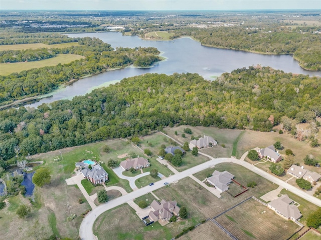 336 Maggie St, Canton, TX 75103 - aerial view of property and surrounding area featuring a large body of water and a forest