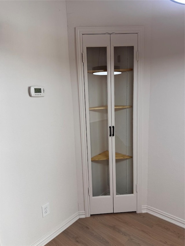 4800 W Lovers Ln Unit 212, Dallas, TX 75209 - view of closet