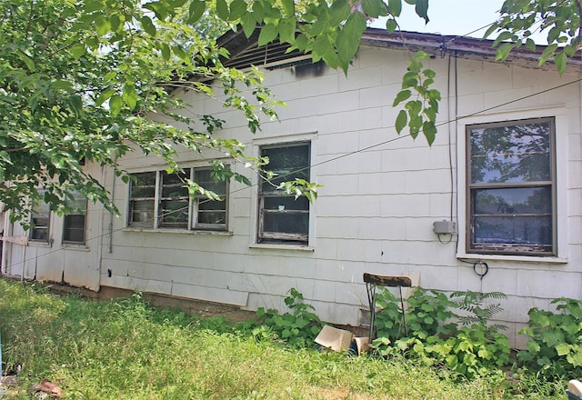 601 S Colorado St, Whitney, TX 76692 - view of side of property