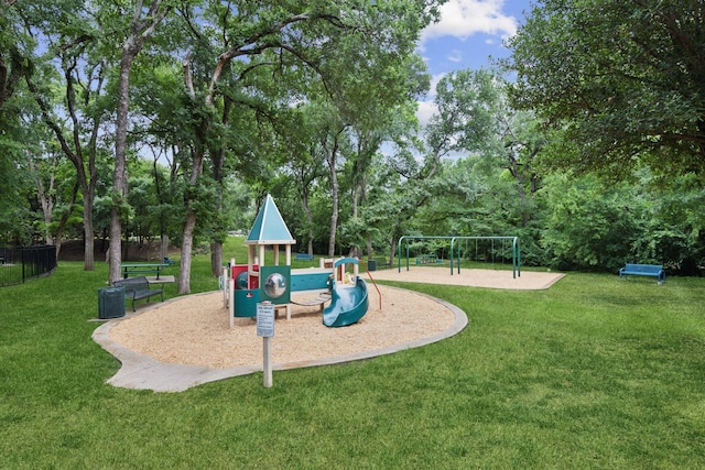 15198 Woodbluff Dr, Frisco, TX 75035 - community jungle gym featuring a yard