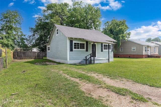 2383 Julia St, Bossier City, LA 71112 - bungalow featuring a shingled roof