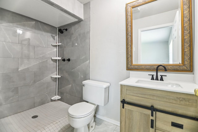 5001 N Colony Blvd, The Colony, TX 75056 - full bath featuring toilet, tiled shower, vanity, and baseboards